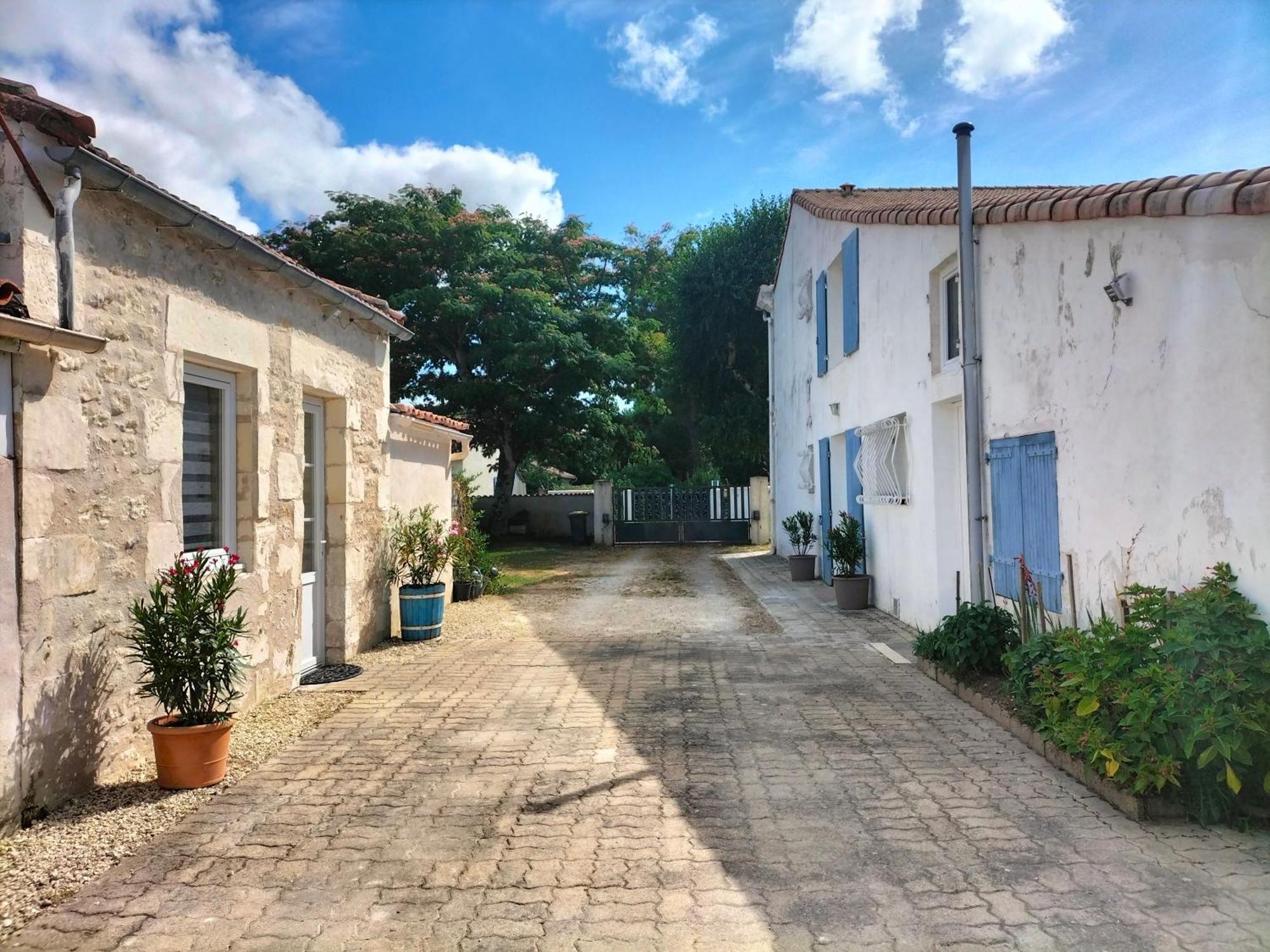 agréable maison de vacances en Charente-Maritime Arvert Extérieur photo